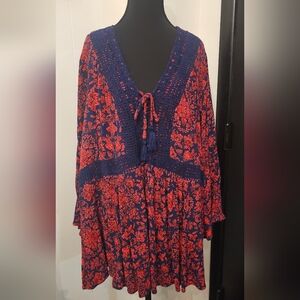 Torrid Blue and Red Floral Top 4X